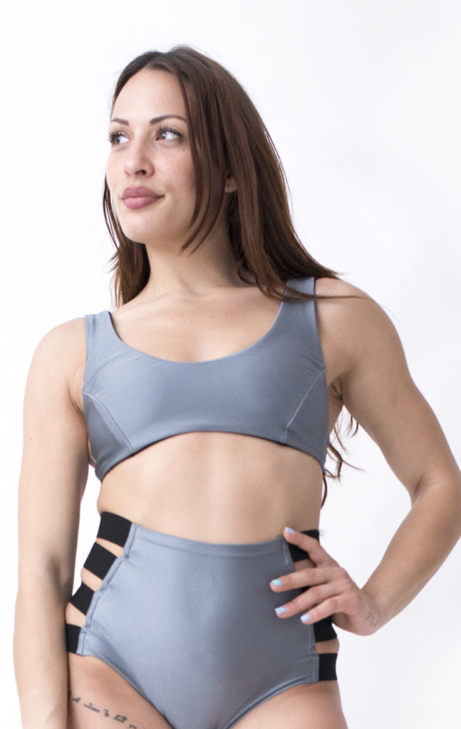 PARADISE CHICK – TOP GIRLIE GREY